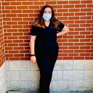 Meet your Posher, Amelia